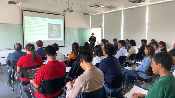 Découvrez toutes les formations qui s'offrent à vous !